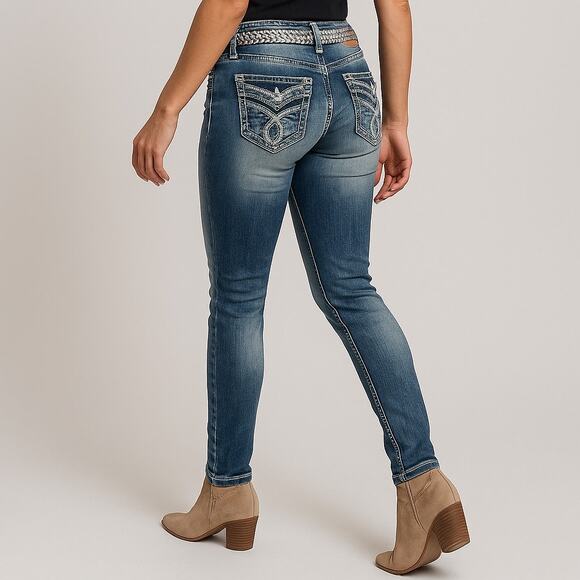 NEW - Almost Famous Embellished Skinny Jeans w/ Belt VARIOUS PLUS SIZES 14 - 24 - Picture 1 of 9